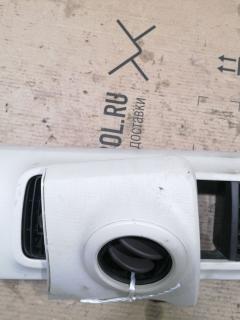Консоль магнитофона на Toyota Passo KGC30 Фото 3