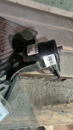 Подушка двигателя на Mazda Demio DE3FS ZJ-VE Фото 3