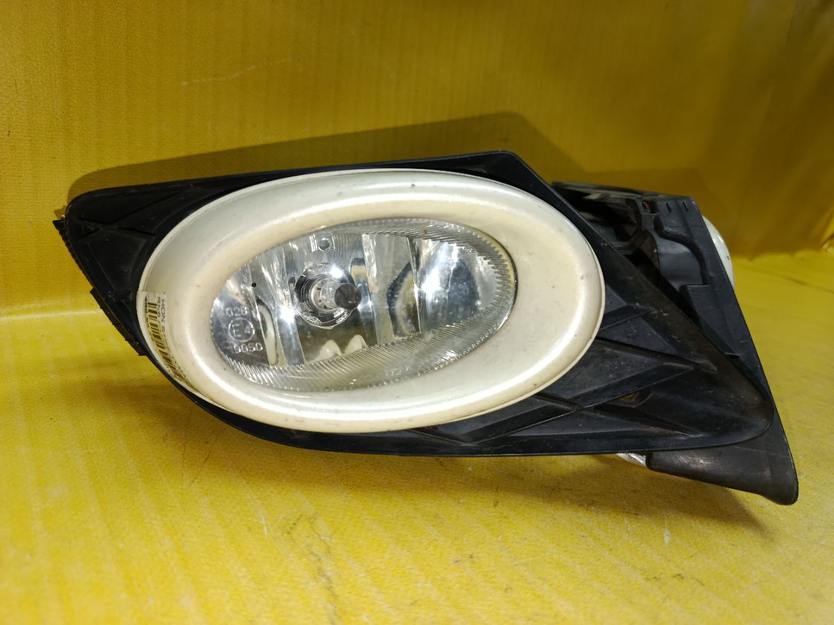 Туманка бамперная P3726 P3726 на Honda Stream RN6 Фото 2