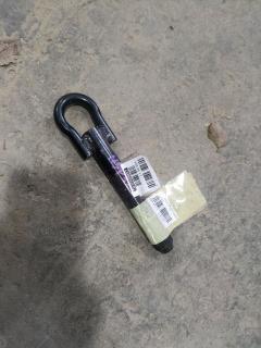 Крюк буксировочный 51960-0D080, 51960-47020 на Toyota Ractis NCP120 Фото 3