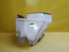 Бачок омывателя на Toyota Caldina ST210G 85315-20390