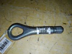 Крюк буксировочный на Toyota Sienta NCP81G