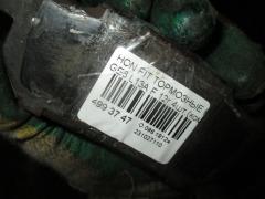 Тормозные колодки на Honda Fit GE6 L13A Фото 3