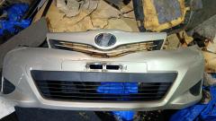 Бампер 52119-52710/30 на Toyota Vitz KSP130 Фото 3