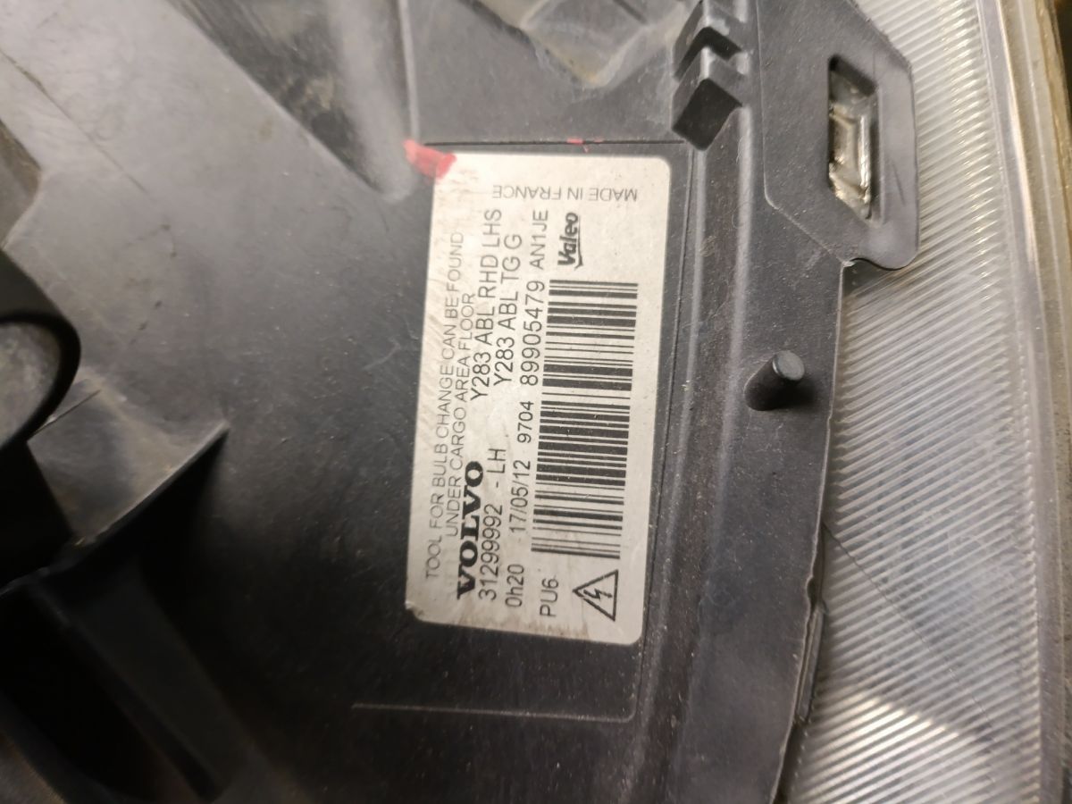 Фара 31299992 31299992 на Volvo V60 FW Фото 8