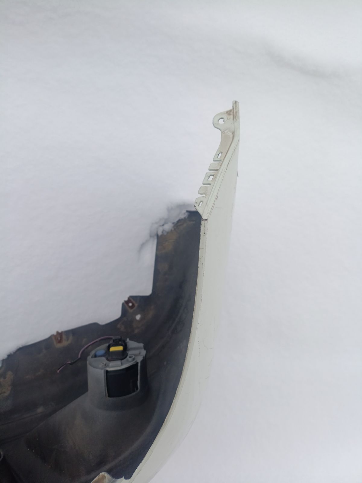 Бампер 02B2704 02B2704,62022-ED025, 62022ED025, 62022ED540, 62022EM00J, DS04213BA, DS04232BA, DS04232BB, DT20100000000, DT20200001000, GD6930, HQ62022EM00J, NS01001DB, NSL10507507, STDTW5000A0, U0505084, UNTEM622294 на Nissan Tiida C11 Фото 15