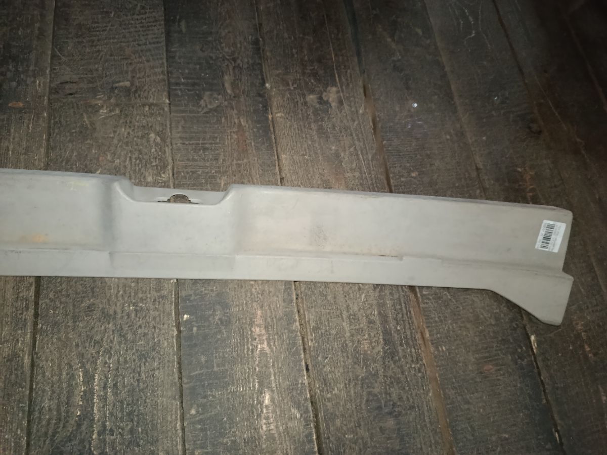 Обшивка багажника 67935-44020-A0 на Toyota Ipsum ACM26W Фото 6