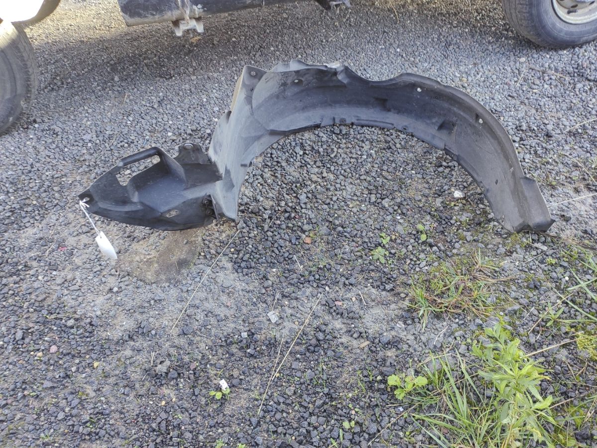 Подкрылок 53875-12440 на Toyota Corolla Fielder NZE141G 1NZ-FE Фото 2