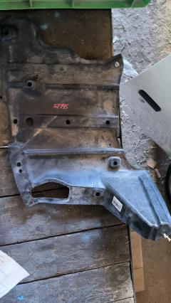 Защита двигателя 51442-20370, 51442-20371 на Toyota Caldina ST195 3S-FE Фото 2