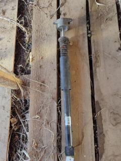 Амортизатор 1206032, 1209075, 1251758, 1305612, 1327469, 2S61-18008-AA, 2S61-18008-AC, 2S61-18008-AD, 2S61-18008-AE, 553308, CR-003R-DY3W, CR9024, D3502870XD, SJ-003R-DY3W, ST-003R-DY3W на Mazda Demio DY3W Фото 2