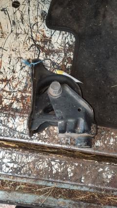 Подушка двигателя 50805-S04-000 на Honda Cr-V RD1 B20B Фото 8