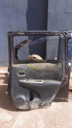 Дверь боковая 67003-52330 на Toyota Ractis NCP100 Фото 9