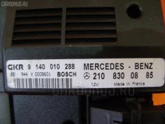 Блок управления климатконтроля A2108300885 на Mercedes-Benz E-Class W210.061 112.911 Фото 2