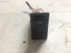 Кнопка на Toyota Ipsum SXM10G 84660-44010