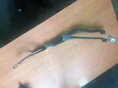 Держатель дворника на Toyota Camry ACV30 Фото 5