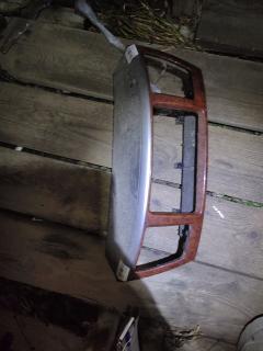 Консоль магнитофона на Toyota Noah AZR65G Фото 4