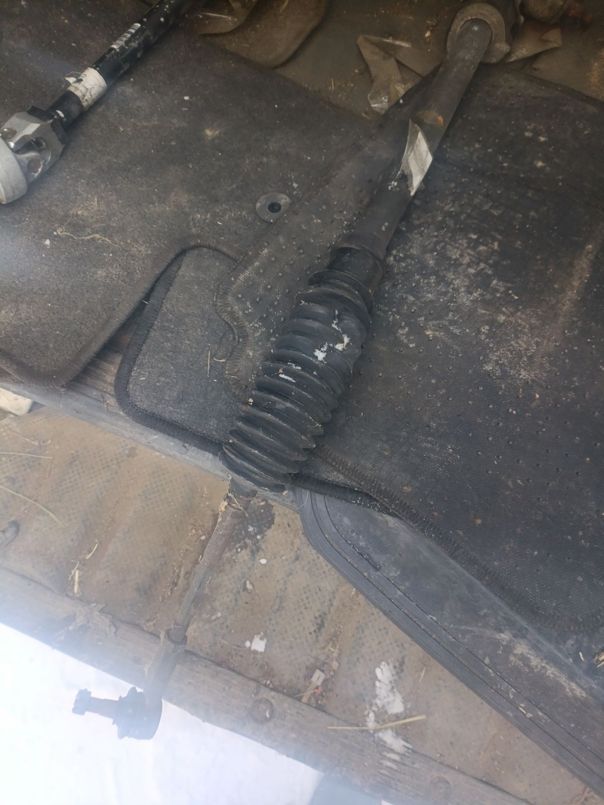 Рулевая рейка на Suzuki Mr Wagon MF21S K6A Фото 4