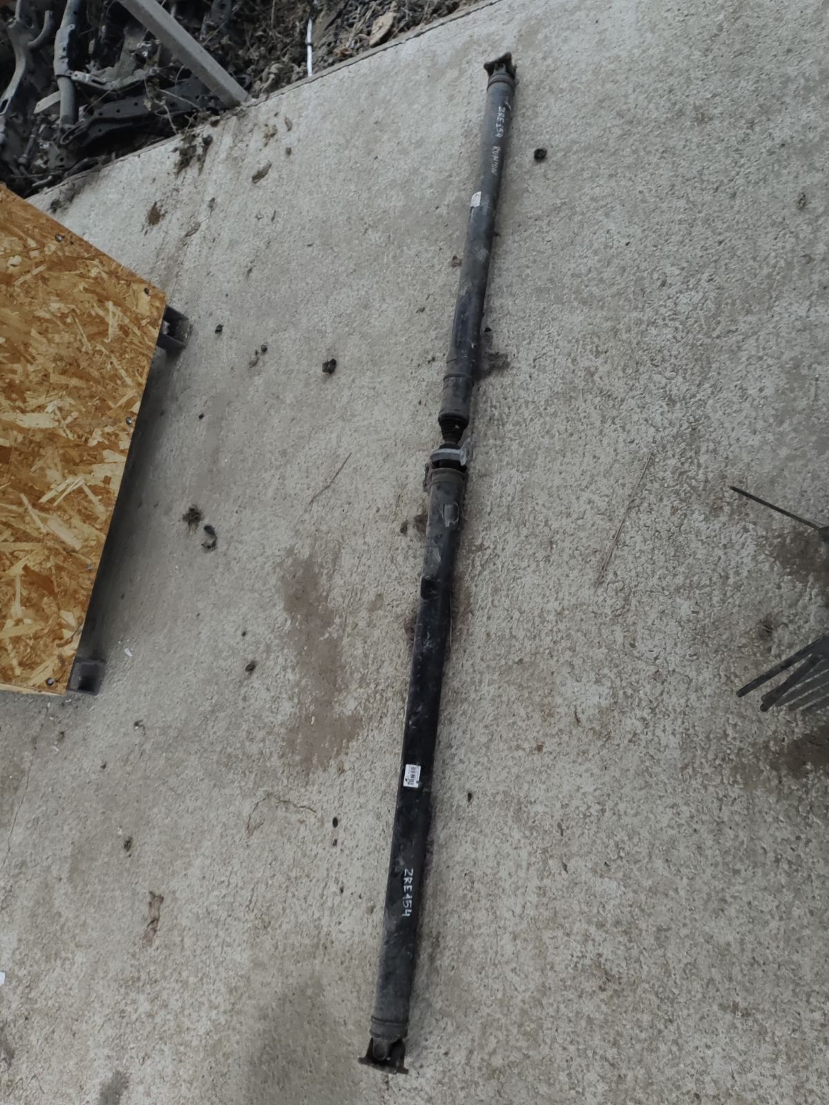 Кардан 37100-12630 на Toyota Corolla Rumion ZRE154N 2ZR-FE Фото 5