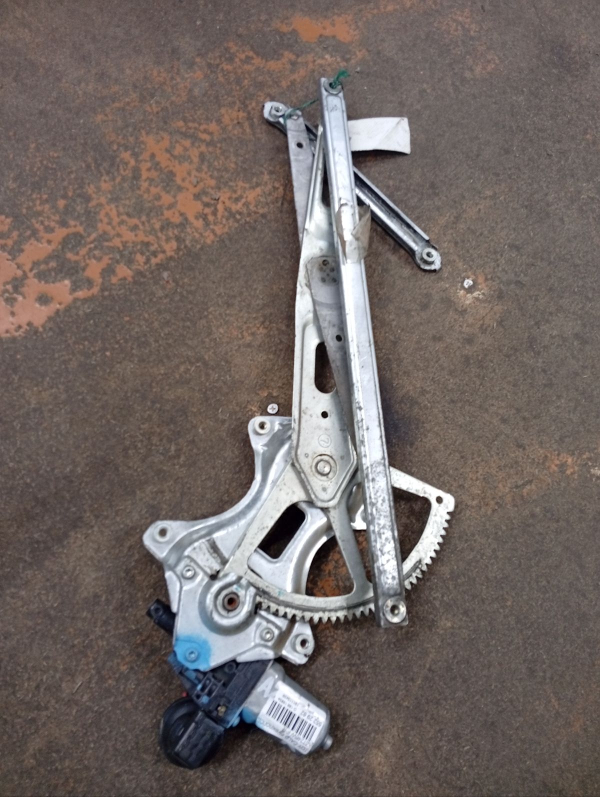 Стеклоподъемный механизм на Toyota Caldina AZT246W Фото 4