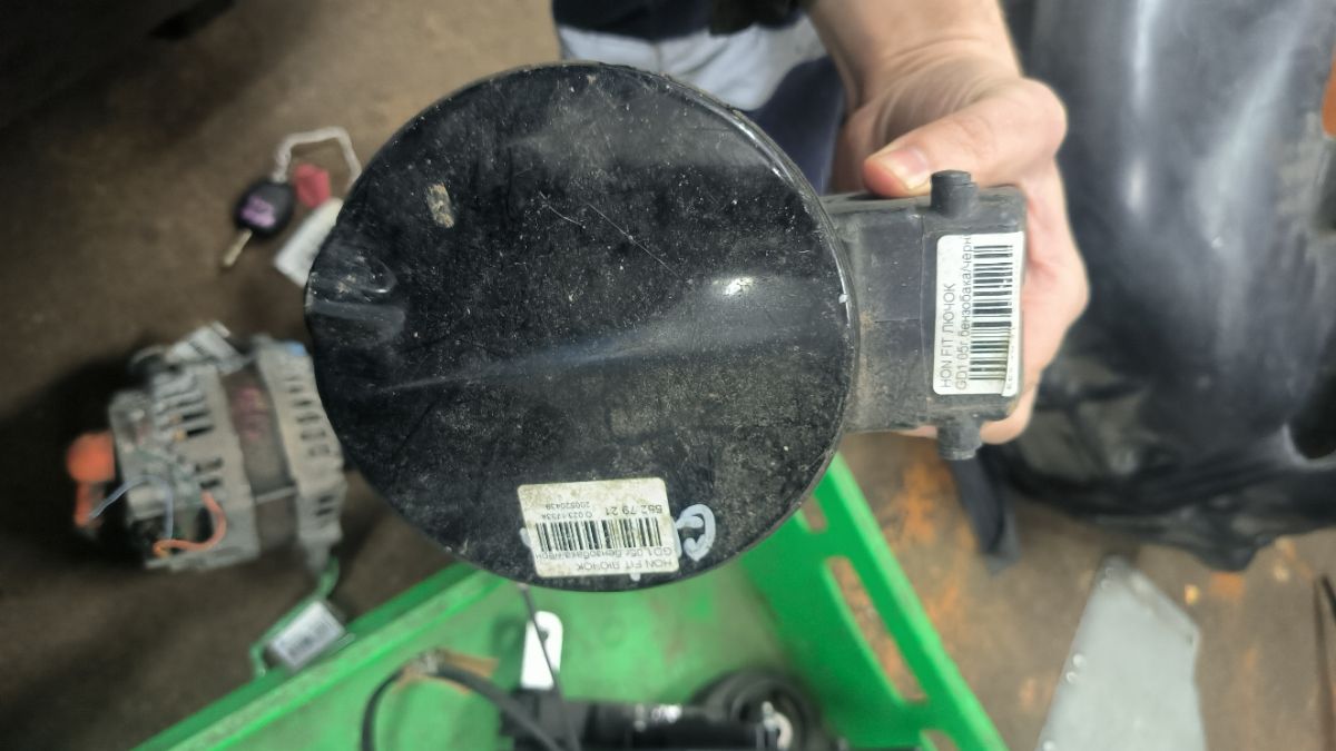 Лючок на Honda Fit GD1 Фото 5