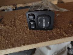 Блок управления зеркалами на Toyota Noah AZR60G 1AZ-FSE Фото 3