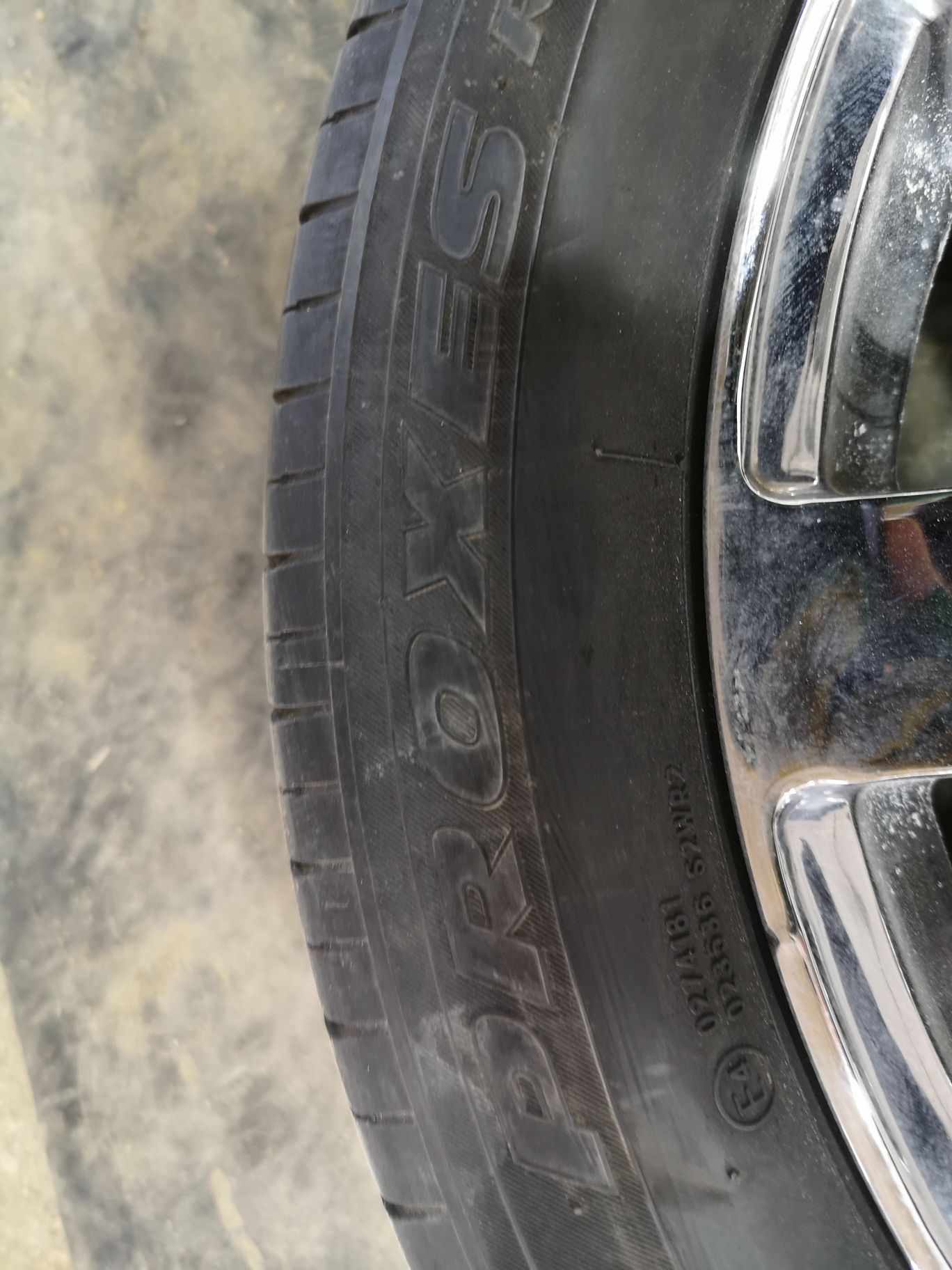 235/35 r18. Dunlop grandtrek 100h m+s сезонность. 235 30 18. Шины three -а 606 235 45 18. 235 30 18.