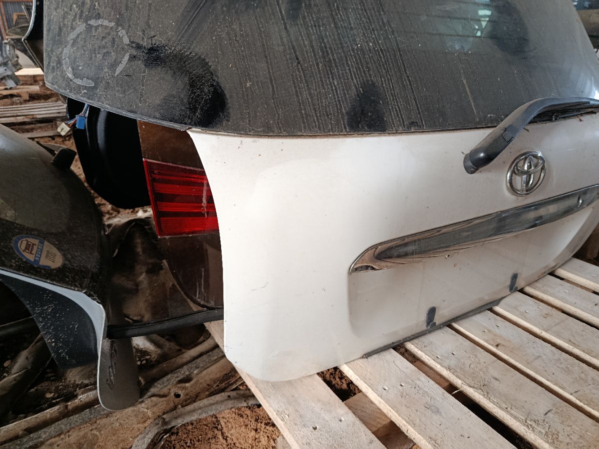 Дверь задняя на Toyota Allex NZE121 Фото 8