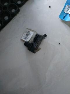 Насос омывателя стекла 85330-60140 на Toyota Фото 6