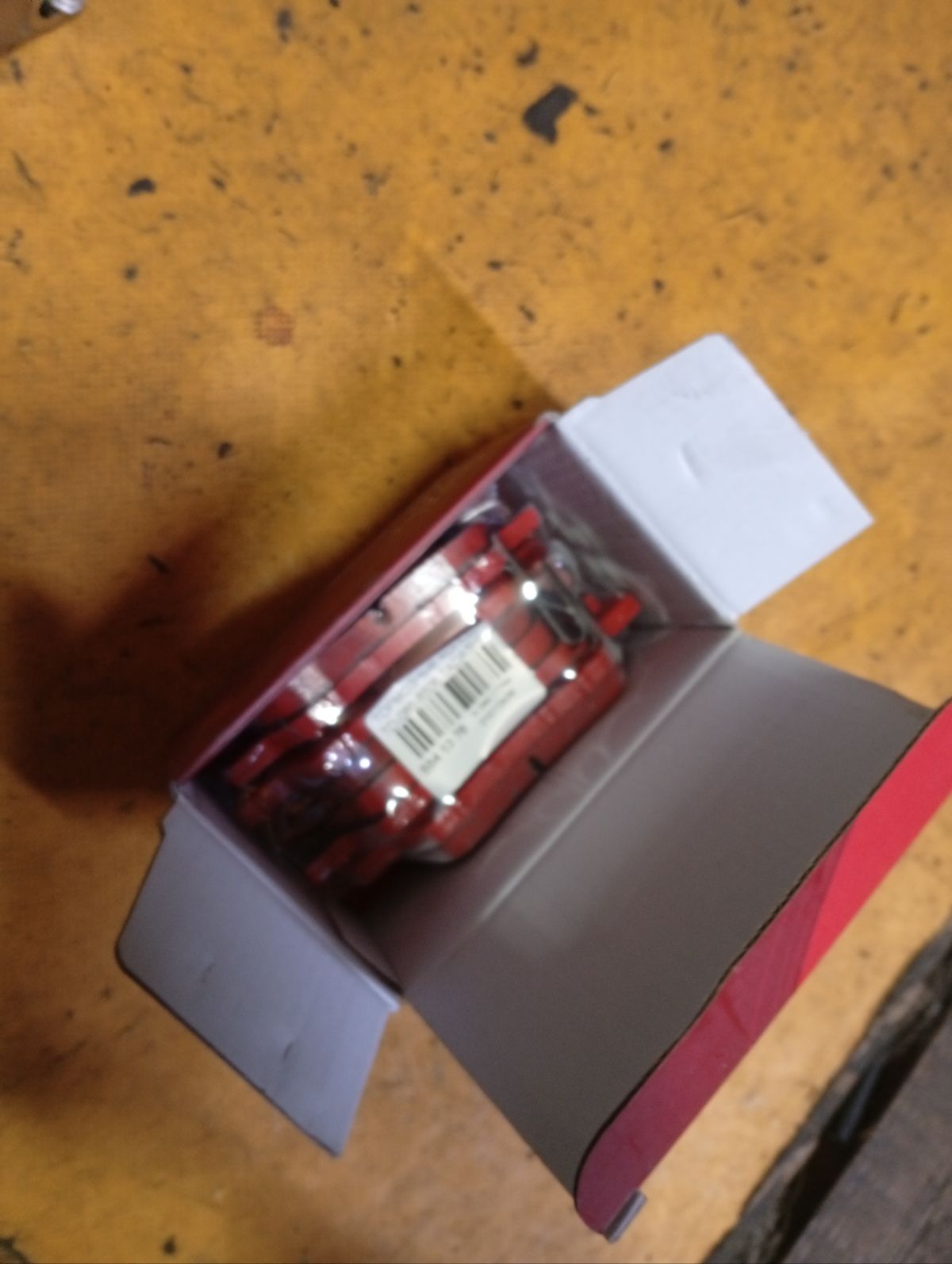 Тормозные колодки tds TD-086-8506, 0 986 AB1 425, 0 986 AB2 174, 0301RB2R, 05P1692, 06430-SFE-J00, 06430-SFE-N00, 06430-SLJ-000, 0986AB2264, 1330 02, 133002, 181941, 182215, 1Y552648ZE, 2133002, 2554402, 37628, 37628 OE, 43022-SFE-000, 43022-SFE-N00, 43022-SMA-000, 43022-SYP-000, 43022SFE000, 43022SFEN00, 43022SYPN00, 5104411, 51411, 5611525, 614CS, 6261692, 689 001SX, 85222389, ADH24292, ADH24293, AFP550S, AKD8506, AN-698WK, AN698WKX, AV586, AW1810641, AY060-HN007, AY060HN007, B1111004, BD3416, BL2856A1, BP1111004, BP28506, BP3682, BPH35, CD5137M, CD5137MSTD, CD5137MTYPED, CKHO70, D5137M, D5137M-02, D5192, DB1847, DFP436, EC2104, FBP1834, FP8188, FPE040, GDB7697, GK0387, GP05137, H282558Y, H4302SFEN00, H4302SMA000, HP9244, JAPPP411AF, JBP0425, KD1789, MD344M, MD5137MS, MDB83685, MN-430M, MRP2411, MS8506, NDP-404C, NKH1337, NP8032, NPO132WSA, P1230302, P28062, PF-8506, PF8506, PN8506, PP411AF, PRP1707, Q0930017, RB2215, RN671M, SN436P, SP 2104, SP1428, SS436S, ST43022SFEN00, TD8506, TDB1515A, TG0662C, TG698, TH404C, TN671M, V9118H039 на Honda Stepwgn RG1 Фото 3