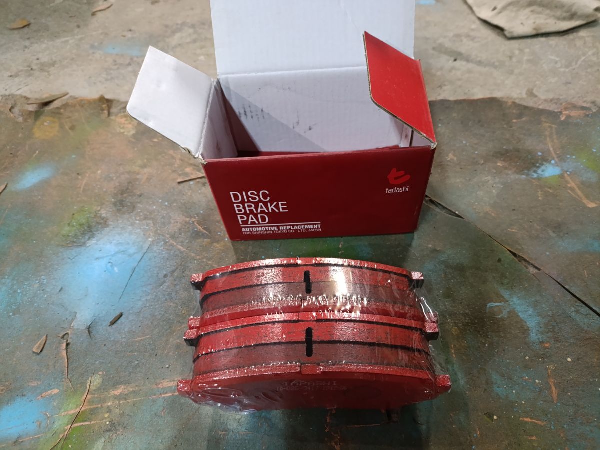 Тормозные колодки tds TD-086-3417, 0 986 424 713, 0 986 505 669, 0 986 AB2 330, 0 986 AB2 352, 05P819, 1050565, 1501223029, 17BP9292J, 181443, 181443396, 181443825, 192956, 1V4E3328Z, 1Y413328ZE, 223029, 2348701, 2348703, 2348704, 284501, 363700201257, 402B0654, 410606A00C, 5005505, 50505, 5502223029, 600000098870, 6132709, 6260819, 856 001BSX, 856001SX, 8DB 355 027541, 8DB355009521, 986424713, 9H0M004, ADB0826, ADB3826, ADC44254, AF6089, AFP364, AKD1202, AN-486K, AN486KX, AS-M383, AS486, AV446, AW1810063, AY040-MT012, AY040KE116, BBP1759, BC1596, BD5512, BL1918A1, BP1206, BP23417, BPM25, BRP1448, BS0986424713, BS2962, C01005, C15041ABE, C15041AD, C15041PR, CBP0826, CD6089, CF3417, CKM35, CMX1218, D1218, D1N021, D6089, D6089-02, D608901, DB2058, DP5283, E486, EC1585, ELT1218, FBP4086, FO 340181, FP1218, G1621MF, GDB3270, GK0603, GP06089, HP8306, HP8593NY, J3605039, JBP0108, JBPD6089H, KA0500192, KBP1759, LP1448, M281084, M360I68, MD119, MD6089S, MDB1996, MDB81996, MFP2505, MKD1218, MN-339, MN102615, MR334950, MR334953, MR449854, MR475453, MR510533, MS3417, MX1218, MZ690025, MZ690045, N1359, NDP-286, NKM1357, NP3015, NP3015SC, P 54 028, PA1417, PA505AF, PBP1614, PBP1614KOR, PCP1551, PD75, PF-3417, PF3417, PKG009, PN3417, RB1443, RN542, S700530, SN296, SP1585, STMR449854, T1257, TABP2126, TCA1024, TD3417, TG486, TH286, TL6089, TN542, V9118M021, VBS3270PS на Mitsubishi Pajero Io H76W Фото 3