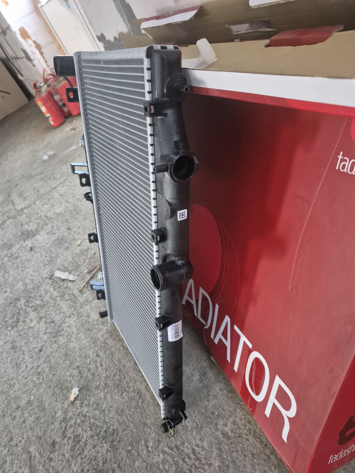 Радиатор ДВС TADASHI TD-036-7072, 45119SC020, 45119SC030 на Subaru Forester SH EJ255 Фото 5
