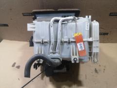 Радиатор печки на Honda Stepwgn RF1 B20B Фото 1