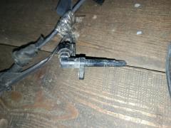 Датчик ABS 89545-30070 на Toyota Crown Majesta UZS186 3UZ-FE Фото 7