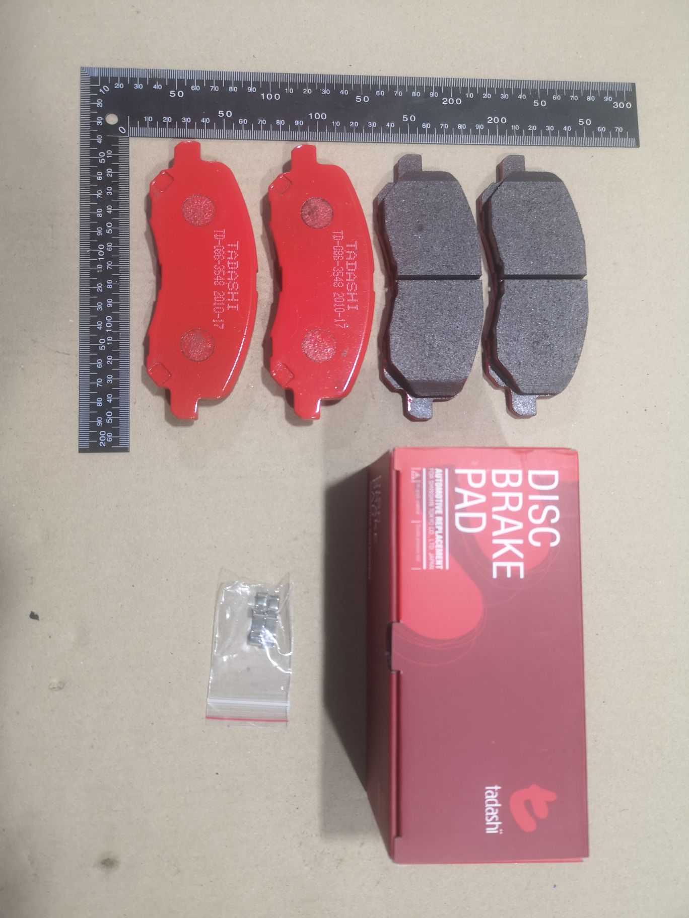 Тормозные колодки tds TD-086-3548, 0 986 424 716, 0 986 495 170, 0 986 495 253, 0 986 505 408, 0 986 AB2 106, 0 986 AB2 285, 0 986 TB2 825, 025 235 8416PD, 0401EAF, 05P1347, 07B31409, 0804 02, 0804 12, 080402, 080412, 080431, 0986494575, 0986AB9111, 10 BPF 00018 000, 1016HP0078, 1016HP0117, 1019 F, 10191 F, 1050238, 1070120045, 10806405, 10806405J, 1170133, 121080, 12284, 12577, 13046057602, 13300160, 1501223028, 1511114, 1619395980, 16644, 16741, 16866, 179824, 181806, 191144, 1YHE3328ZE, 20788 00 C, 2123, 2204810, 223028, 23584, 23584 00 701 00, 2358401, 2358403, 2358407, 235841601, 2358416014, 24091Z, 2458301, 280402, 280412, 280431, 3000002, 301886, 321756EGT, 3287KT, 363700201274, 363916060338, 37202, 37202 OE, 37202S, 3963600419, 402B0112, 402B1573, 429103630, 4605A261, 4605A317, 4605A364, 4605A486, 4605A491, 4605A530, 4605A557, 4605A795, 4605A879, 4970, 4UP03955, 5000004, 50001621, 50001621 C, 5005501, 5009912, 503287, 50501, 5502223028, 5610004, 573278B, 573278J, 5940, 598886, 600000098900, 6132879, 6261347, 6751, 7741D866, 7786, 80 91 6644, 80 91 6741, 80402, 80412, 80431, 8110 42019, 815 002BSX, 815 002LSX, 815012SX, 8224810, 835940, 884, 8DB 355 024141, 8DB355009671, 8DB355027711, 9H0M015, A348, A650MXBP, AC1974C, AC931283D, ADB31256, ADB31256HD, ADC44264, ADR370311, AF6108, AFK772273, AFK775244, AFP479, AKD1262, AKDC1262, AMDBF374, AMDBF381, AMDJBF408, AMDJBF411, AN-650WK, AN650WKX, AS-M461, AS1614, AV1039, AW1810318, AWS866, AY040-MT022, AY040MT022, B010029, B1107001, B110875, B1G12052412, BB0241, BBP1831, BBP2173, BC1621, BD5504, BD829, BE790, BL1916A2, BP001684, BP001864, BP011684, BP0541, BP1107001, BP1151, BP1294, BP1347, BP1501, BP23469, BP428, BP43052, BP5532, BP901864, BPA080412, BPD079O135, BPF011C, BPF112, BPF112N, BPM31, BPMI1001, BRP1684, BS2198, C110G0X03, C15044, C15044ABE, C15044FBK, C15044JC, C15044LUC, C15044PR, CBP866, CD6108, CD6108M, CD6108MSTD, CD6108MTYPED, CD6108S, CD6108STD, CD6108TYPED, CF3469, CKM11, CMX866, D192, D192E, D1N048, D6108, D6108-02, D610801, D866, D86677410, DB1441, DB705A, DBP1621, DFP3287, DP104A112C, DP104A112P, DX7FD002, E100051, E400051, E500051, EBP053287, EC1360, ELT866, FBP1611, FCR30B002, FD 3330, FD7066A, FDB1621, FDP 3330, FK6108, FP0866, FPE124, FSL1621, G1619MF, GBP080412, GBP880115, GBPG050, GDB3287, GDB4141, GDB7771, GIJ09014, GK0579, GP06108, GP1360, H04MB005, HKPCH002, HKPMS044, HP5158, HQMZ690348, IB153071, IK1410002, J3605046, JAPPA501AF, JBP0111, JBP0111БУПАК, JBPD6108H, JPT118, JS23584, KA0500104, KBP067, KBP5516, KD4722, KT 091429, KT3287STD, KT3287T, KUF3469, LGR6109, LGR6116, LP1684, LP2038, M2623584, M281387, M360I14, MBP1294, MD304, MD6108MS, MDB2134, MDB2916, MDB82134, MFP2501, MI002, MKD866, MN-384, MN102618, MN116923, MPM06, MR527674, MR527675, MR569403, MR569597, MR727674, MS3469, MS3548, MT05P1347, MVD866, MX866, MZ690186, MZ690348, MZ690565, MZ690568, N1446, NDP-357, NKM1064, NP3009, NX866, P 54 030, P0644NY, P904302, P904312, PA004AF, PA1782, PA501AF, PA501MK, PA912AF, PAD1376, PBP1621, PBP1621KOR, PCP1069, PD18512, PD631, PF 1101, PF-3548, PF1527, PF3469, PGD1285C, PGD1285M, PGD866C, PKG006, PKGE06, PN3469, PRP0518, PRP05183M, Q0930821, RA05940, RB1806, RD866, RGMN102618, RN615, RNZ063, S1E124, S700444, SBP1621, SFP2621, SKEPM06, SMB23584, SMBPJ196, SN889, SP 273, SP 273 PR, SP1360, SP2046, SS889S, ST4605A261, T0610290, T1274, T1719, TABP2107, TCA1045, TD-086-3469, TD3548, TG650, TG650C, TH357, TN615, TR192D, TR192DM, US44264, V1056, V9118M036, V989, VBS3287PC, VBS3287PS, VBS4142PS, VKBF080412, VT32001, WBP23584A, WD6108S, WS217300, ZX866 на Mitsubishi Airtrek CU2W Фото 1