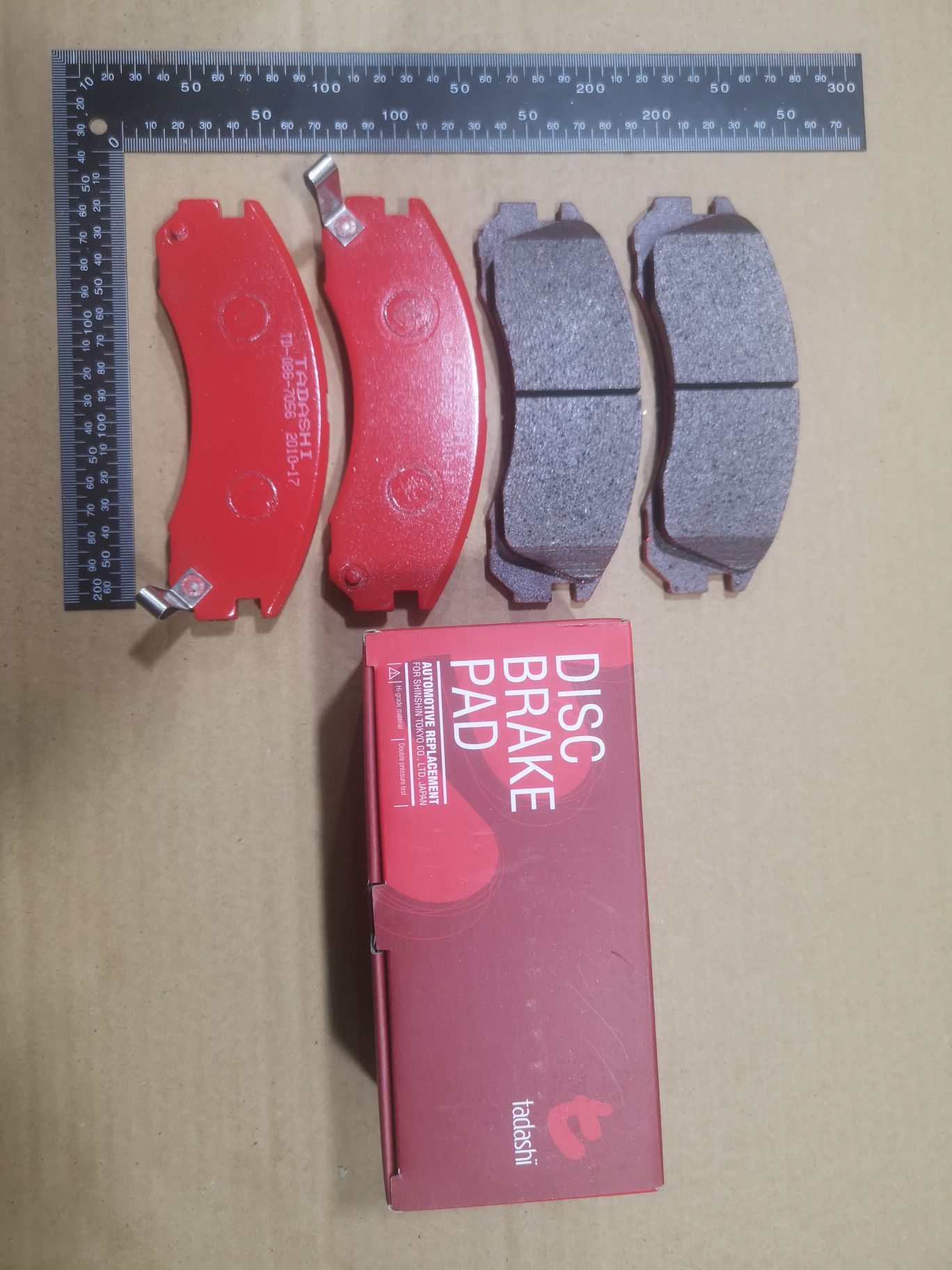 Тормозные колодки tds TD-086-7056, 0 986 424 523, 0 986 495 252, 0 986 TB2 194, 000 164SX, 0000425387, 0000425388, 0000425430, 025 213 6315PD, 025 213 6315W, 0354 02, 0354 32, 035402, 035432, 0401K77F, 0476CU20F, 05P578, 0986424377, 0986460979, 0986461105, 0986495013, 10 BPF 00028 000, 10 BPF 00029 000, 10115, 1016HP0010, 1016HP0065, 1023 F, 10330, 1050892, 1070120039, 10828, 111293, 1126KT, 120953, 13046059582, 1360, 140979, 140979825, 15, 1501221965, 1503, 1511357, 1512194, 16 203 684 80, 1609252780, 1617251680, 1620368480, 16646, 179827, 181358, 191145, 1Y223328Z, 1Y233328Z, 21205, 21363, 21363 00 701 10, 21363 00 C, 2136301, 2136304, 2136315705, 2136315705T4047, 213631601, 2137001, 2137004, 2146, 21768, 2201340, 221965, 223018, 2348801, 2348816014, 235402, 235422, 235432, 24858Z, 3000012, 301517, 3200KT, 321459EGT, 32422, 35402, 35432, 363700203025, 363710203025, 363916060339, 363916060496, 365 002LSX, 365 022BSX, 365 022SX, 365002SX, 36753, 36753 OE, 3963600710, 3963600719, 402B0069, 425387, 425388, 425430, 429103710, 4605A492, 4605A562, 4605A717, 4605A730, 4605A774, 4605B330, 4605B802, 4605B803, 4605B804, 47539, 4UP03685, 5005599, 5005599P, 500578G, 5502221965, 5610011, 572370B, 572370J, 572447B, 572447J, 572447S, 58115374A0, 5910, 600000098800, 600504280, 601020, 605958, 6111269, 6132009, 6151, 6260578, 6783, 7412D530, 7412D723, 80 91 6646, 8110 10576, 8110 42002, 8221340, 841, 8DB 355 026951, 8DB 355 030271, 8DB355011751, 8DB355016531, 986424377, 986461105, A313WK, A551, AB0090, AC1958C, AC478081D, ADB3234, ADB3234HD, ADB3234SL, ADC44250, ADR371111, AFK775300, AFP191S, AKD1208, AKD3233, AKD3233W, AMDJBF418, AN312WK, AN313, AN313WK, AN313WKE, AN601WK, AV949, AW1810275, AY040MT002, B1107011, B111161, B1G10211062, BA2249, BB0144, BBP1449, BBP1565, BD S348, BD5501, BL1388A2, BL2431A1, BP000871, BP0099, BP010871, BP1107011, BP2953, BP43133, BP43346, BP578, BPA035402, BPA035432, BPD079P142, BPF022, BPF022N, BPF031, BPF031N, BPMI1902, BRP0871, BS0986424523, BS1448, C11NR0041, C15031, C15031ABE, C15031JC, CBP3234, CC4605A492, CD6039, CD6039M, CD6039MSTD, CD6039MTYPED, CD6039S, CF3233, CKM14, CMX1001, CMX530, D530, D6039, D6039M, D6039M0, D6039M01, D723, D780, D780E, DB1223, DB702A, DBP1993, DFP1126, DIS15391, DX7FD043, E100047, E100063, E400047, E400063, E500047, E500063, EBP051126, ELT1001, ELT530, F 03B 150 017, F 03B 150 050, FB211222, FBP1068, FBP1594, FCR30B003, FD 3312, FD7324A, FDB1993, FDB765, FDP 3312, FP0530, FSL1993, G085, G1606MF, GBP035402, GDB1126, GDB1126YO, GDB3200, GIJ07040, GK0582, GP06039, HKPMS031, HP0025, HP5229, IB153070, IE140979, IK1410043, J3605031, JBP0102, K404400, KBP056, KBP1565, KD4243, KT 091475, KUF3233, LP1628, LP871, LVXL721, M2621363, M281098Y, M360I07, MB334911, MB699452, MB699453, MB857837, MB857987, MB858399, MB858400, MB858584, MB895090, MB895091, MB895250, MB911312, MB928049, MD6039MS, MDB1539, MDB2174, MI001, MKD1001, MKD530, MN102608, MN102610, MN102611, MN116923, MR128312, MR129103, MR129104, MR129432, MR205380, MR249060, MR289610, MR389542, MR389543, MR389544, MR389545, MR389546, MR389548, MR389549, MR389552, MR449544, MR493985, MR569592, MR569597, MR977238, MS3233, MT05P578, MX1001, MX530, MZ690006, MZ690007, MZ690019, MZ690039, MZ690332, MZ690349, MZ690562, N1300, NKM1003, NP2042, NP3032, P 54 017, P 61 089, P254302, P254332, P54017, PA599AF, PA599P, PA945, PAD781, PBP1559, PBP155KOR, PBP765, PBP765KOR, PCP1103, PD03502, PD383, PF 1105, PF1503, PF3233, PF3403, PGD530C, PGD723C, PKA043, PN3233, PRP0346, Q0930809, QFM02303, QP0174, RA05911, RB0979, RB1358, RNZ200, S700325, SBP765, SMBPH009, SN799P, SP 1068, SP 171, SP 171 PR, SP1523, SS799S, ST4605A717, T1491, T2348801, T3025, TCA1008, TD0863233, TG313, TG313C, TR780C, TR780CM, TR780D, TR780DM, V1055, V370023, V9118M006, V9118M027, VBS1126PS, WBP21363B, WD6039S, WS204400, WS204401, X3511003 на Mitsubishi Outlander GG2W 4B11 Фото 1