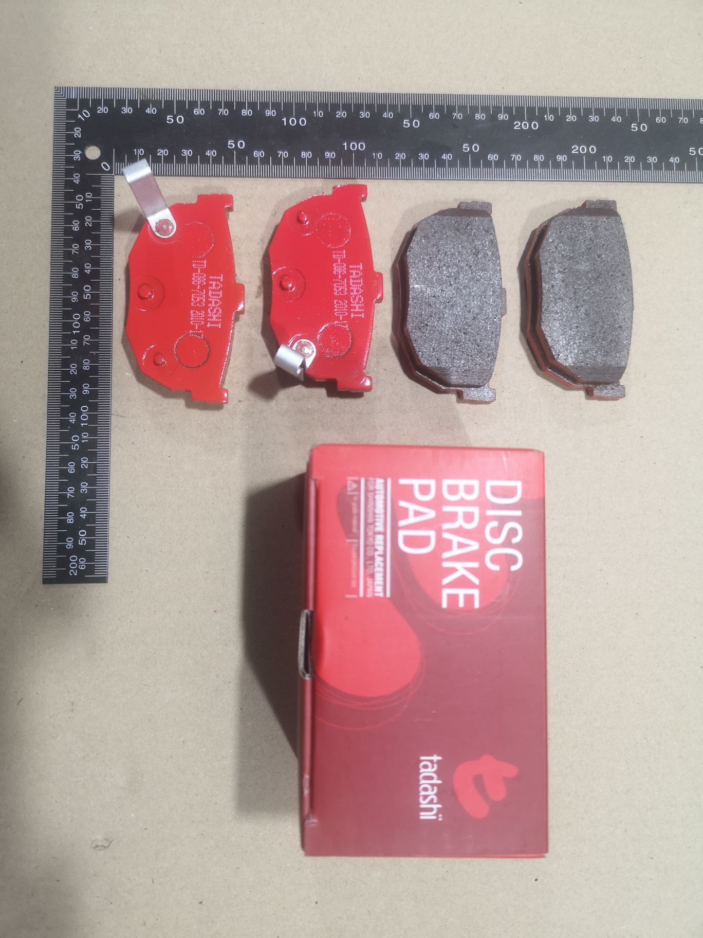 Тормозные колодки tds TD-086-7053, 05P089, 07B31512, 112451, 13046131702NSETMS, 1511135, 181144, 181144087, 181144206, 181144400, 1V0T2648Z, 2155301, 2155304, 2155314005, 305 022BSX, 305 022SX, 305012SX, 363700200391, 402B0148, 4063700110, 4063700119, 4406008E90, 4406008E91, 4406061E90, 4406061E92, 4406061E94, 4406065E90, 4406086E90, 4406086E90ПЇЅВ, 4406090E90, 44060A1690, 44060D3590, 5580069D00, 5610190, 572127B, 572127J, 58215291S0, 582152D300, 5830228A00, 5830228A01, 5830229A00, 5830229A10, 583022CA00, 583022CA00KAP, 583022DA00, 583022DA01, 583022DA10, 583022FA00, 583022FA10, 6131709, 7146D323, 7146D429, 7283D323, 7344D464, 8DB 355 024061, 8DB355006411, 8DB355029491, A263WK, ADB3805, AFP97S, AKD2130, AMDBF157, AN263WK, AV025, AW1810492, AY060NS805, AY060NS903, B1103020, B111254, BB0542, BBP1527, BC638, BD3612, BD849, BP001073, BP0067, BP011073, BP1103020, BP3026, BP43007, BR1005, BR1005C, BS1766, C122008456, CBP3805, CD1087M, CD1087MSTD, CD1087MTYPED, CKKH21, CMX464, D1044M, D1087, D1087M, D1113M, D1113M01, D211E, D406MN0987, D406MN0988, D464, DB1166, DFP1010, E110114, E410114, E510114, EBP103170, ELT464, FBP1062, FDB638, FP0464, FPH01R, GDB1010, GDB3170, GIJ09085, GK0475, GP01087, H04HD005, H07PADE901148, H07PADRR01147, H07PADT001066, H361I02, HP0021, IB153162, J3610505, JBP0146, KBP003, KBP3007, KBP3018, KD1712, KM0600242, KM0703404, LP1072, LP1073, M2621012, MD1087MS, MD2243MS, MDB1450, MDB2352, MDB82352, MKD464, MPH21, MS2130, MX464, N1249, N282182Y, NKN1173, NP2014, OHBP034, OKBP034, P 30 003, P0122NY, P1X02643Z, PBP638, PBP638KOR, PD666, PF1414, PF2130, PKA012, PKA012S, PKAE12, PN2130, QP2917, RN145M, RNZ130, SBP638, SKEPH21, SMB21553, SMBPH008, SN549P, SP 1062, SP 386, SP 386 PR, SP1062, T0391, TG3123, TG3368, V625, VBS1010PS, VBS3170PS, WS307200 на Kia Genesis DH D4FA Фото 1