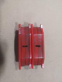 Тормозные колодки tds TD-086-9118, 0 986 460 935, 0 986 493 360, 0190 00, 019000, 019010, 025 211 4215, 05P290, 1050319, 10942, 112614, 1170259, 120278, 122806, 13046059662, 1501225201, 1512387, 1623057880, 179789, 180468, 180468396, 19000, 191994, 1A01-33-23Z, 1A013323Z, 1A07-33-23Z, 1A073323Z, 1A123323Z, 1A123323ZA, 1V64-33-28Z, 201 010BSX, 201010SX, 20784, 21142, 2114202, 2114215504, 2114215504T4047, 2133615005, 219000, 219010, 2200970, 22264, 225201, 24778Z, 26338, 27046024032, 3000175, 31020, 322036EGT, 3405B0259, 36179, 36179 OE, 363700200350, 363702160824, 363702161139, 402B0248, 47543, 4763600119, 5008803, 5008803P, 50803, 50803P, 5502225201, 55110-70A00, 55110-80000, 55110-80010, 55110-80020, 5511070A00, 5511070A00000, 5511080000000, 5511080001, 5511080010, 5511080010000, 55200-70810, 55200-70811, 55200-70812, 55200-70AA0, 55200-81A10, 55200-81A31, 5520060810000, 5520060820000, 5520070810000, 5520070812, 5520070812000, 5520070812B00, 5520070812B01, 5520070812DOT, 5520070812L00, 5520070812L01, 5520070813, 5520070813000, 5520080810, 5520081A30, 5520081A31000, 5610357, 572226B, 572226J, 572226S, 600000099290, 605966, 606487, 6103839, 6260290, 634581, 6804, 7540D660, 7665, 803P, 8110 69859, 8DB 355 026871, 8DB355006161, 9394, 986460935, 986493360, A129K, AC634581D, ADB0195, ADB0195HD, ADK84224, AFP89, AKD9118, AN-129K, AN129KX, AS-S106S, ASN119, AV761, AW1810378, AY040-KE001, AY040-KE111, B111197, B1G10211132, BB0519, BBP1524, BC396, BD7304, BL1245A1, BP1116, BP2278, BP43440, BP441, BP8501, BPA019010, BRP0468, BS0986460935, BS1231, C18003, C18003ABE, C18003AW, C18003FBK, C18003JC, C18003PR, CBP0195, CD9000, CD9000STD, CD9000TYPED, CF9118, CKS9, CMX660, CVP049, D660, D9000, D9000-02, D9056, DBP360396, DBP396, DIS13181, DP1010100058, E100496, E129, E400496, E500496, EC1540, ELT660, FBP0296, FBP1540, FD6338A, FD6338N, FDB396, FK9000, FO 634581, FP0660, FPE096, FPE120, FSL396, GDB3210, GDB383, GK0949, GP09000, H1N011, HKPSU003, HP8448, HP8591NY, IBD1803, J PA803AF, J3608003, JAPPA803AF, JAPPA803P, JBP0207, JCP396, K01207, KBP8502, LP527, LVXL528, MBP441, MD077, MD9000S, MDB1318, MDB1587, MDB81318, MFP2803, MKD660, MN-116, MS9118, MX660, N1312, NDP-101, NKB1046, NP9006, P 79 001, P090300, P118, P79001, PA465, PA803AF, PA803P, PAD468, PBP1679, PCP1274, PD14501, PD441, PF-9118, PKM010, PN9118, PN9201, Q0930849, RB0468, RN129, S360I03, SN611, SP 1540, T0020, T0350, TABP2094, TD9118, TL9000, TN129, U281237, V9118S010, WBP21142A на Suzuki Jimny JB23W Фото 2