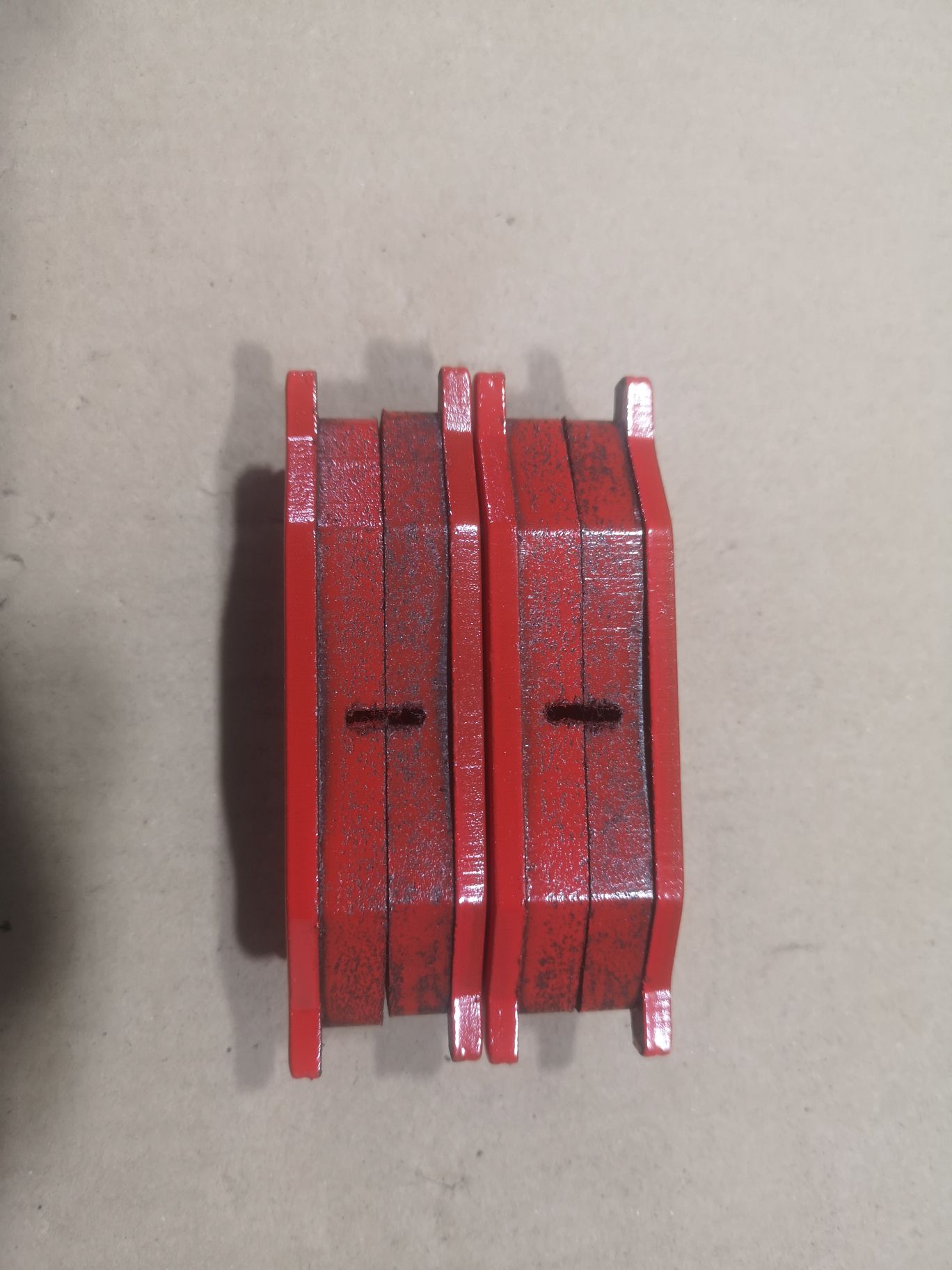 Тормозные колодки tds TD-086-9118, 0 986 460 935, 0 986 493 360, 0190 00, 019000, 019010, 025 211 4215, 05P290, 1050319, 10942, 112614, 1170259, 120278, 122806, 13046059662, 1501225201, 1512387, 1623057880, 179789, 180468, 180468396, 19000, 191994, 1A01-33-23Z, 1A013323Z, 1A07-33-23Z, 1A073323Z, 1A123323Z, 1A123323ZA, 1V64-33-28Z, 201 010BSX, 201010SX, 20784, 21142, 2114202, 2114215504, 2114215504T4047, 2133615005, 219000, 219010, 2200970, 22264, 225201, 24778Z, 26338, 27046024032, 3000175, 31020, 322036EGT, 3405B0259, 36179, 36179 OE, 363700200350, 363702160824, 363702161139, 402B0248, 47543, 4763600119, 5008803, 5008803P, 50803, 50803P, 5502225201, 55110-70A00, 55110-80000, 55110-80010, 55110-80020, 5511070A00, 5511070A00000, 5511080000000, 5511080001, 5511080010, 5511080010000, 55200-70810, 55200-70811, 55200-70812, 55200-70AA0, 55200-81A10, 55200-81A31, 5520060810000, 5520060820000, 5520070810000, 5520070812, 5520070812000, 5520070812B00, 5520070812B01, 5520070812DOT, 5520070812L00, 5520070812L01, 5520070813, 5520070813000, 5520080810, 5520081A30, 5520081A31000, 5610357, 572226B, 572226J, 572226S, 600000099290, 605966, 606487, 6103839, 6260290, 634581, 6804, 7540D660, 7665, 803P, 8110 69859, 8DB 355 026871, 8DB355006161, 9394, 986460935, 986493360, A129K, AC634581D, ADB0195, ADB0195HD, ADK84224, AFP89, AKD9118, AN-129K, AN129KX, AS-S106S, ASN119, AV761, AW1810378, AY040-KE001, AY040-KE111, B111197, B1G10211132, BB0519, BBP1524, BC396, BD7304, BL1245A1, BP1116, BP2278, BP43440, BP441, BP8501, BPA019010, BRP0468, BS0986460935, BS1231, C18003, C18003ABE, C18003AW, C18003FBK, C18003JC, C18003PR, CBP0195, CD9000, CD9000STD, CD9000TYPED, CF9118, CKS9, CMX660, CVP049, D660, D9000, D9000-02, D9056, DBP360396, DBP396, DIS13181, DP1010100058, E100496, E129, E400496, E500496, EC1540, ELT660, FBP0296, FBP1540, FD6338A, FD6338N, FDB396, FK9000, FO 634581, FP0660, FPE096, FPE120, FSL396, GDB3210, GDB383, GK0949, GP09000, H1N011, HKPSU003, HP8448, HP8591NY, IBD1803, J PA803AF, J3608003, JAPPA803AF, JAPPA803P, JBP0207, JCP396, K01207, KBP8502, LP527, LVXL528, MBP441, MD077, MD9000S, MDB1318, MDB1587, MDB81318, MFP2803, MKD660, MN-116, MS9118, MX660, N1312, NDP-101, NKB1046, NP9006, P 79 001, P090300, P118, P79001, PA465, PA803AF, PA803P, PAD468, PBP1679, PCP1274, PD14501, PD441, PF-9118, PKM010, PN9118, PN9201, Q0930849, RB0468, RN129, S360I03, SN611, SP 1540, T0020, T0350, TABP2094, TD9118, TL9000, TN129, U281237, V9118S010, WBP21142A на Suzuki Jimny JB23W Фото 2