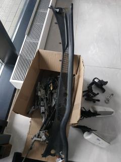 Решетка под лобовое стекло 55781-22230 на Toyota Mark Ii GX100 Фото 6