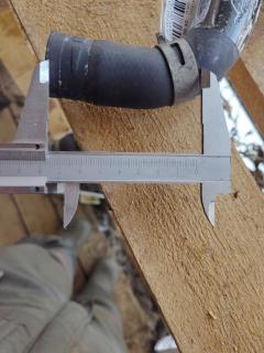 Патрубок радиатора ДВС 215014M400 на Nissan Wingroad WFY11 QG15DE Фото 7