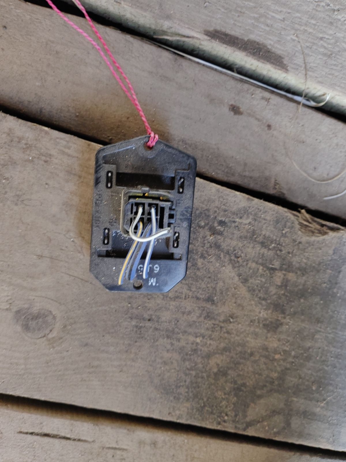 Регулятор скорости мотора отопителя 87138-52010 на Toyota Probox NCP51V 1NZ-FE Фото 4