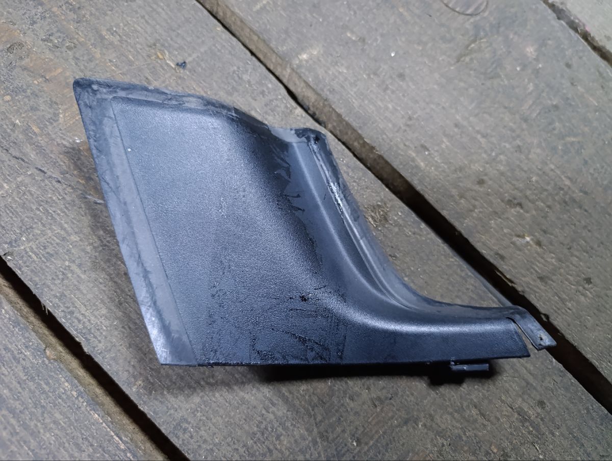 Решетка под лобовое стекло на Toyota Probox NCP160 Фото 7