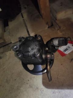 Насос гидроусилителя на Nissan Cedric MY34 VQ25DD Фото 5