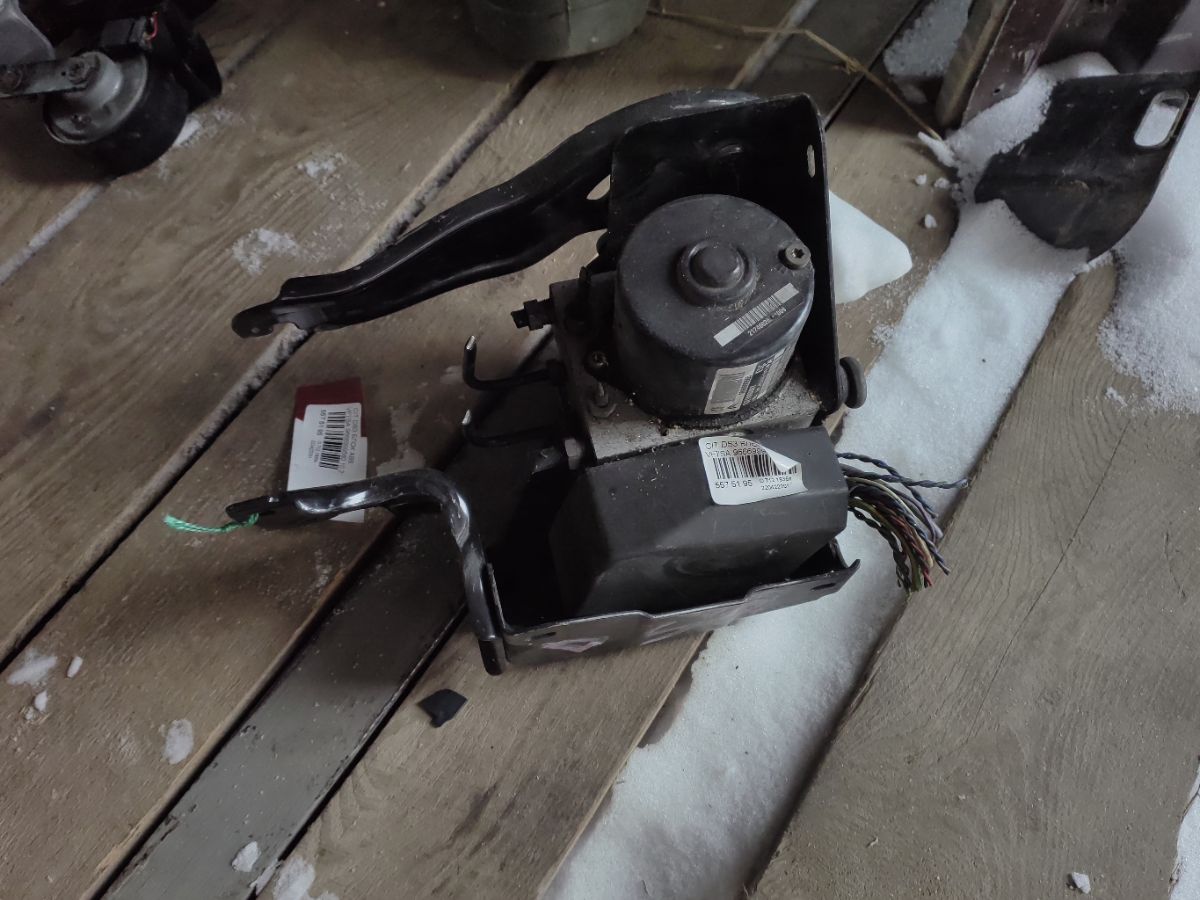 Блок ABS 9666999580 на Citroen Ds3 VF7SA Фото 5