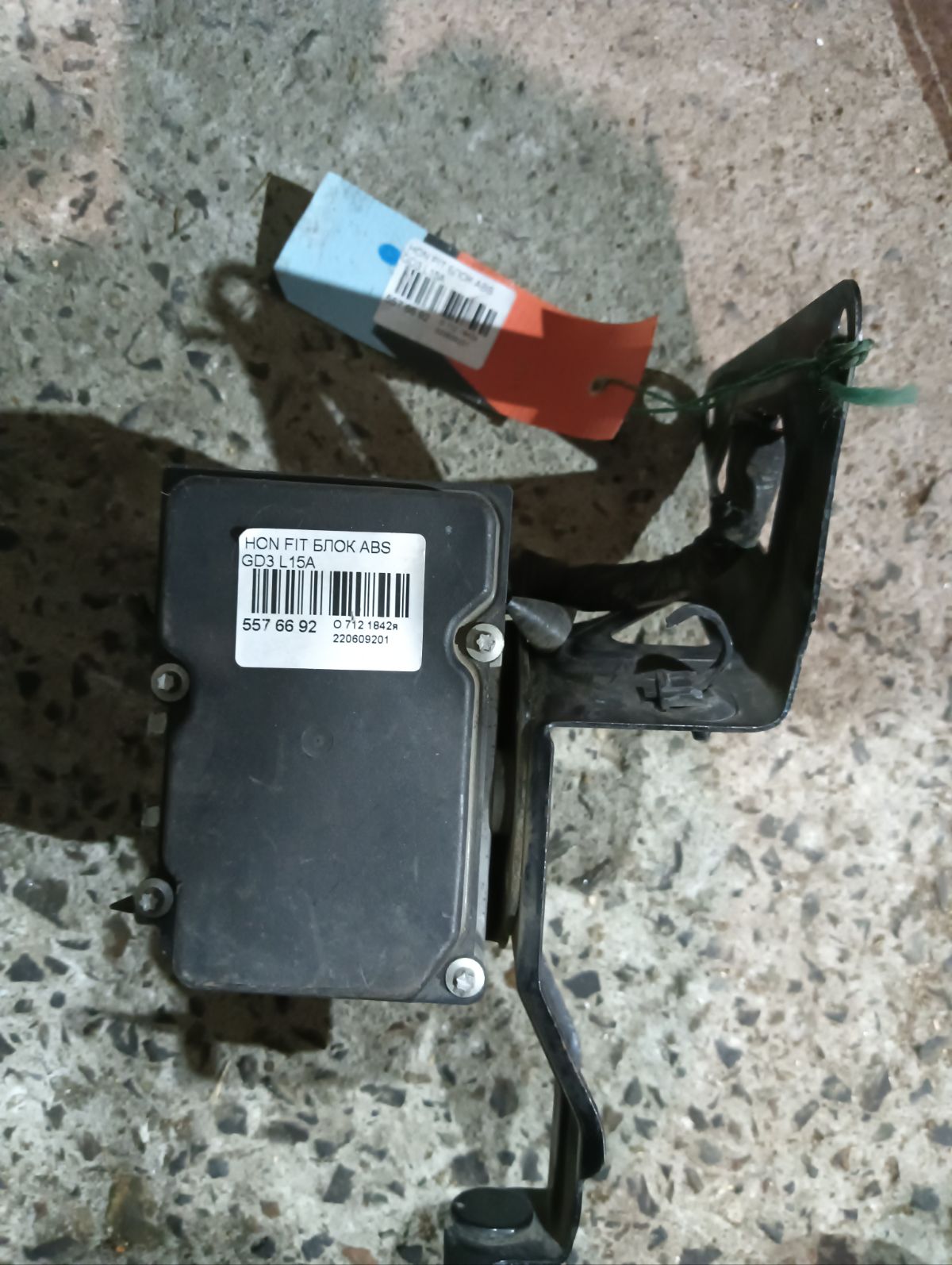 Блок ABS на Honda Fit GD3 L15A Фото 6