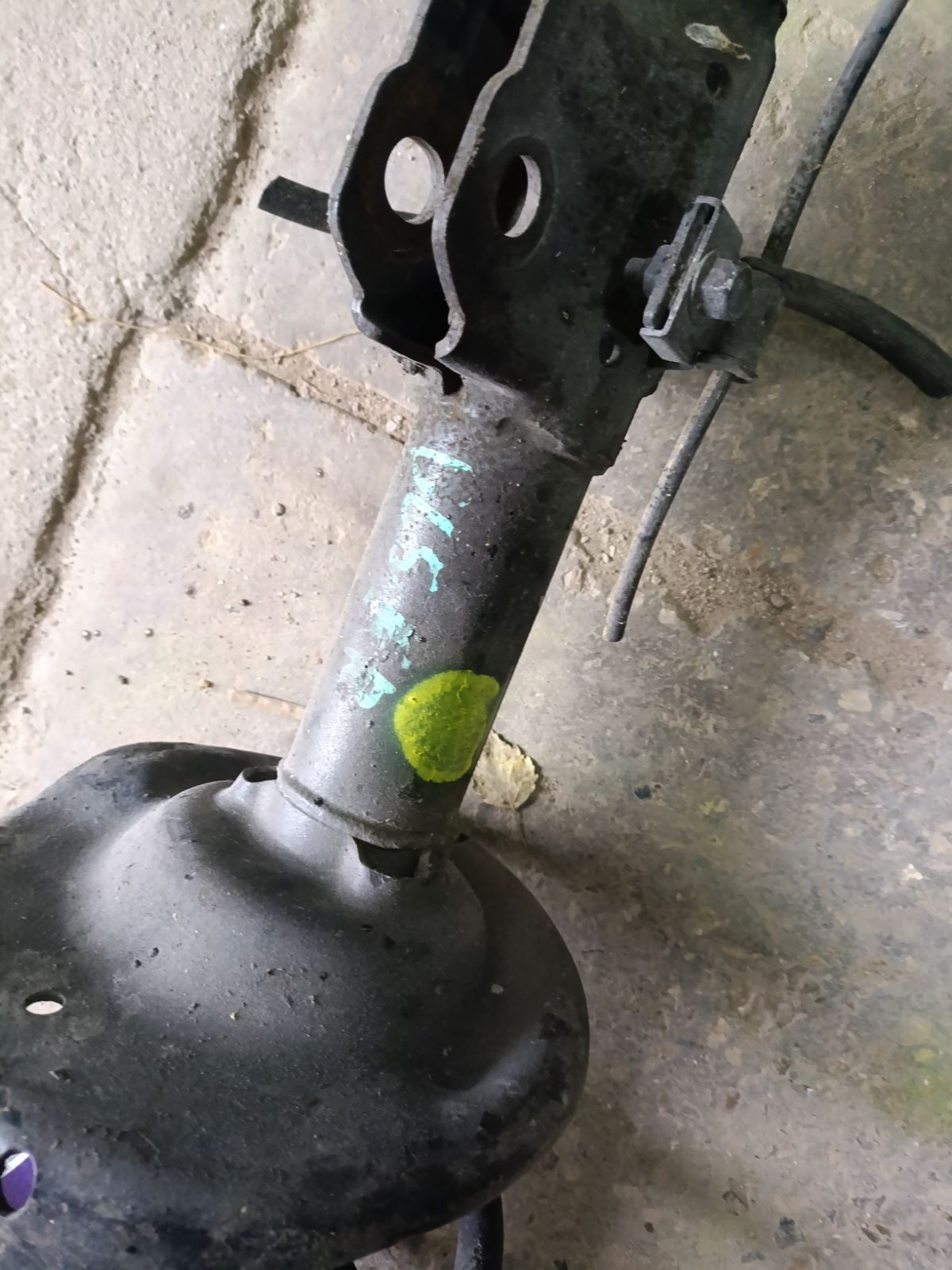 Стойка амортизатора на Subaru Legacy BL5 EJ20 Фото 7