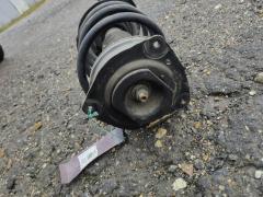 Стойка амортизатора на Nissan Serena CC25 MR20DE Фото 6