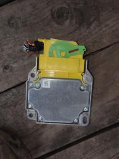 Блок управления air bag 8E0959655G на Audi A4 Avant 8ED Фото 4