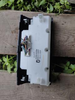 Блок управления климатконтроля 27500CY70A на Nissan Serena CC25 MR20DE Фото 5