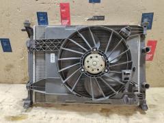 Радиатор ДВС на Renault Megane